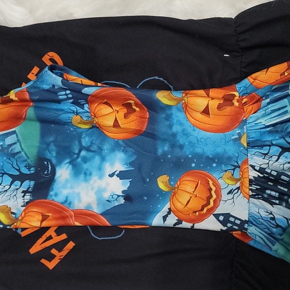 Girls botique bell bottom and tshirt set 5t-6t - Picture 4 of 4